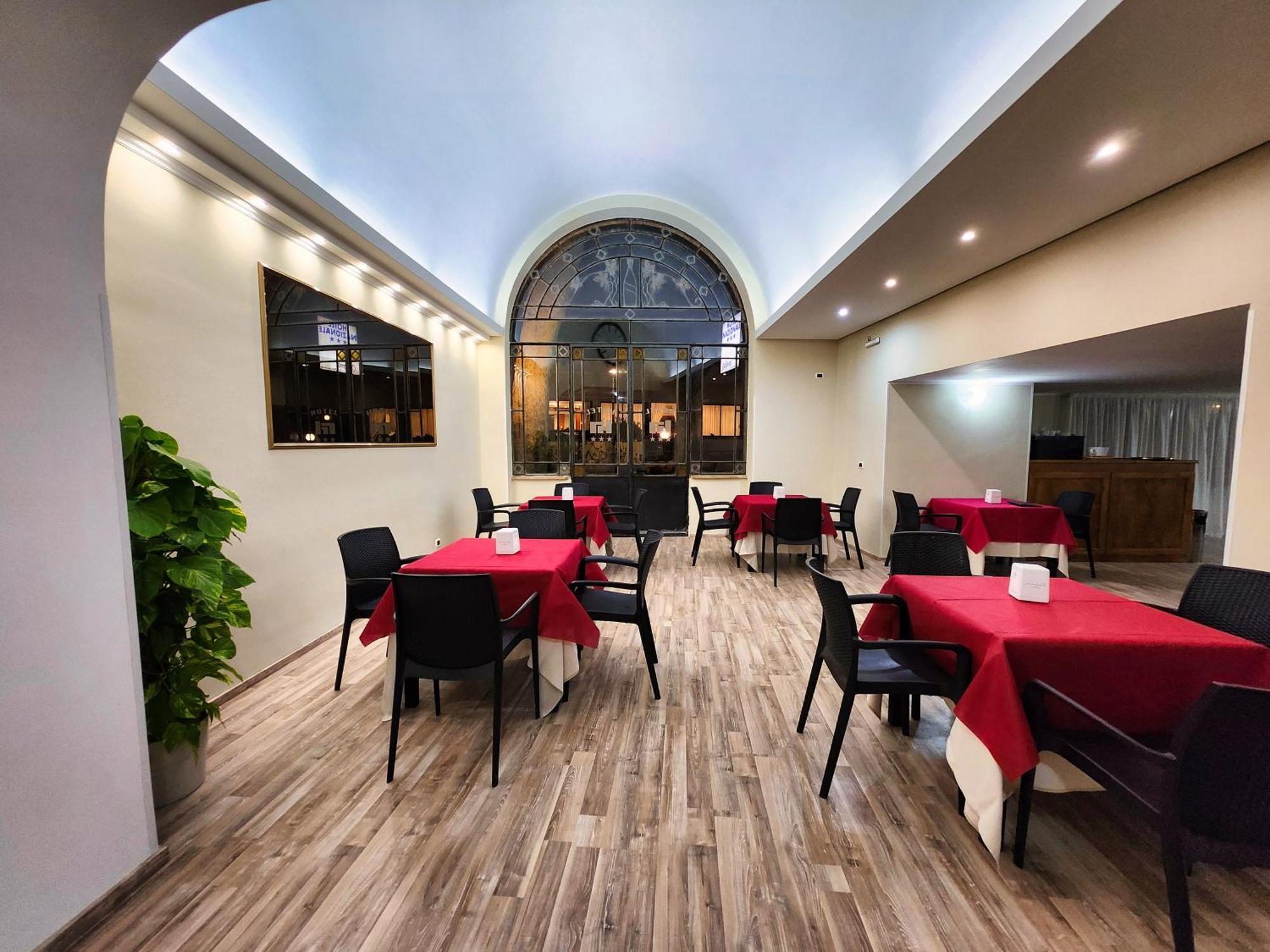 Hotel Nazionale Bolsena Eksteriør billede