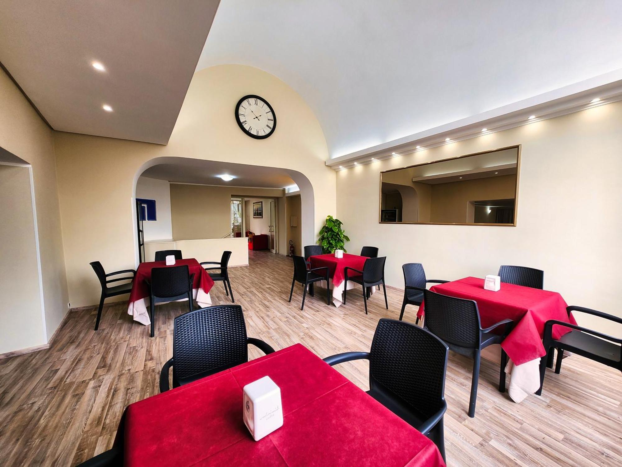 Hotel Nazionale Bolsena Eksteriør billede
